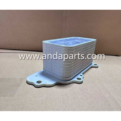 الصين Good Quality Oil Cooler For Auto Engine 68148342AA المزود